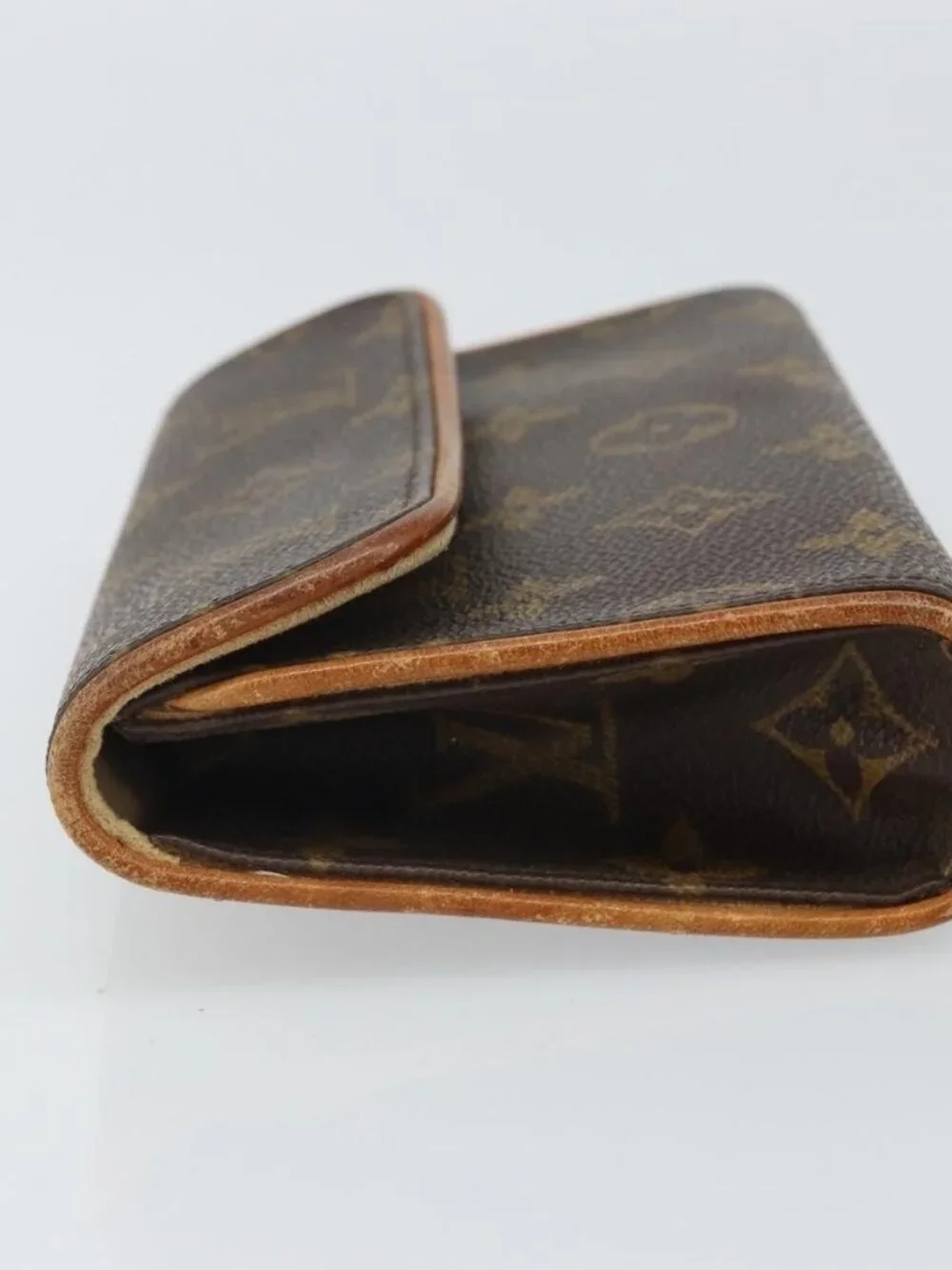 Louis Vuitton brand	louis vuitton